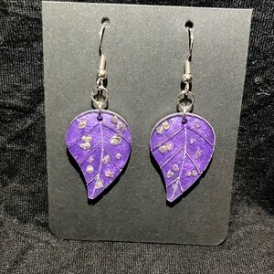 “Royal Leaf Drops” from the Amethyst Reyna Collection